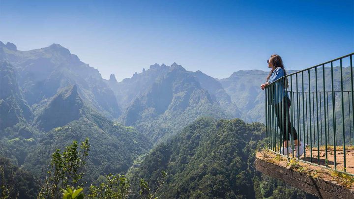 PR11 Vereda dos Balcões in Madeira