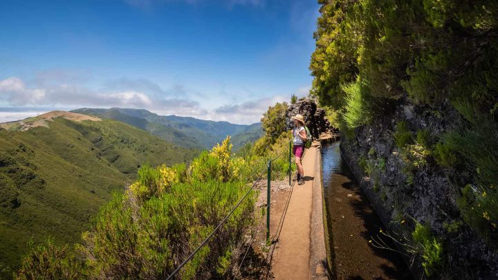 PR6.2 Levada do Alecrim in Madeira